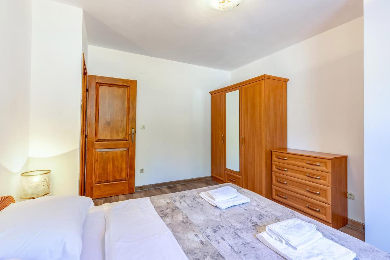 Villa Rea Brseč Exteriör bild